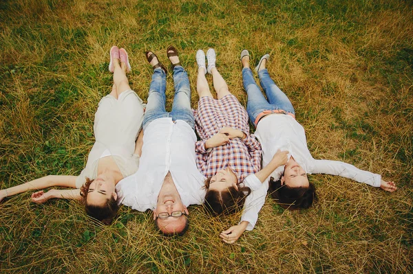 Familia feliz HD —  Fotos de Stock