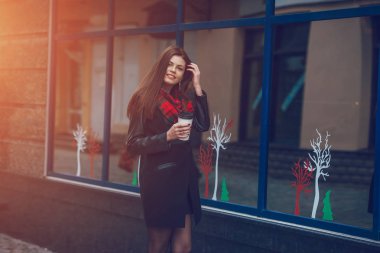 bir yürüyüş güzel kızlar