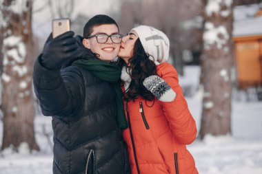 Kar ve soğuk çift tr