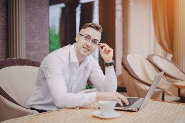 işadamı yürüyüş