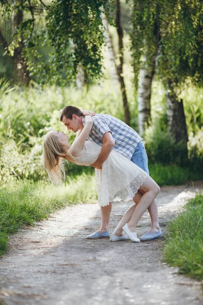 Verliebtes Paar — Stockfoto