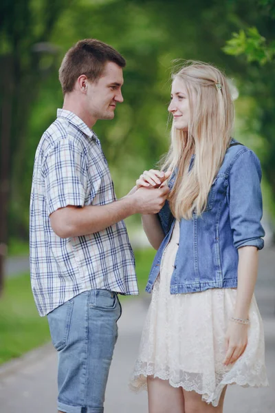 Par förälskade — Stockfoto