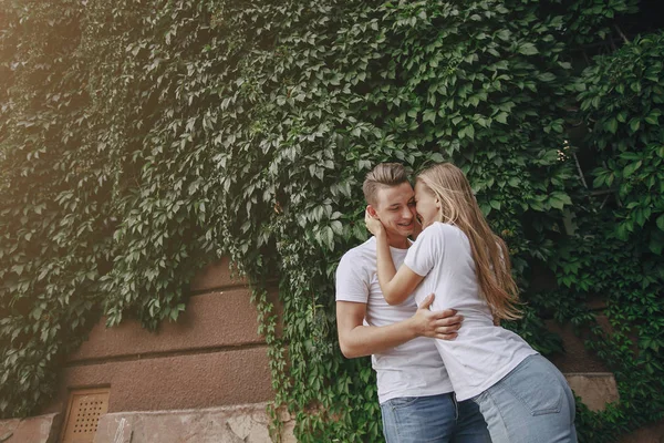 Historia de amor al aire libre — Foto de Stock