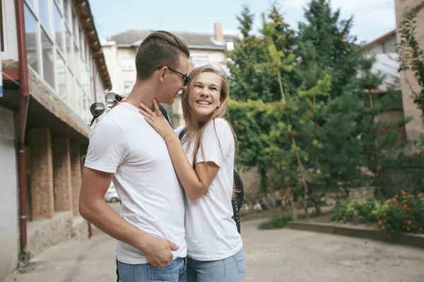 Historia de amor al aire libre — Foto de Stock