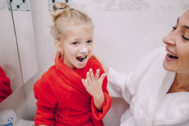 bir aile banyo