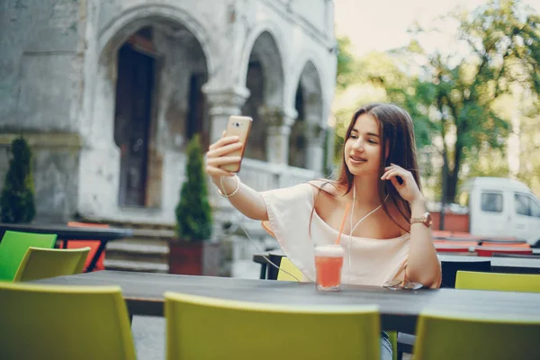 Girl with cocktail — Stock Photo, Image