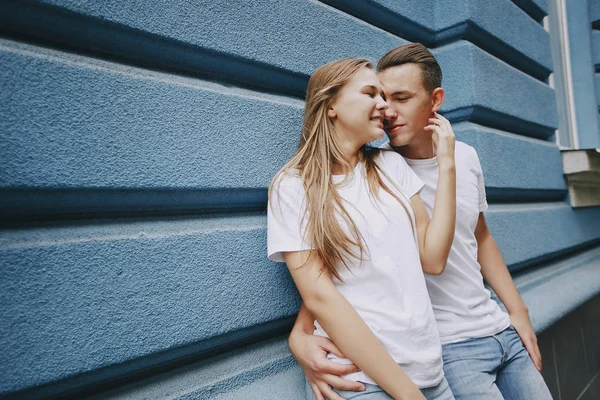 Historia de amor al aire libre — Foto de Stock