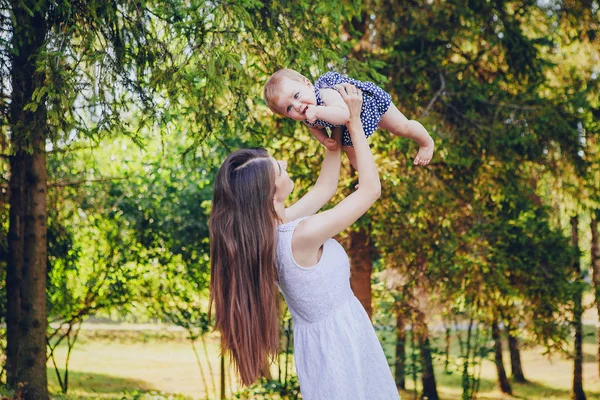 Mamma e figlia — Foto Stock