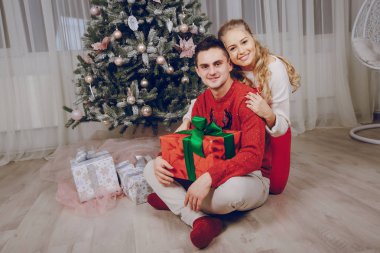 sevgi dolu çift Noel ağacı süsleme