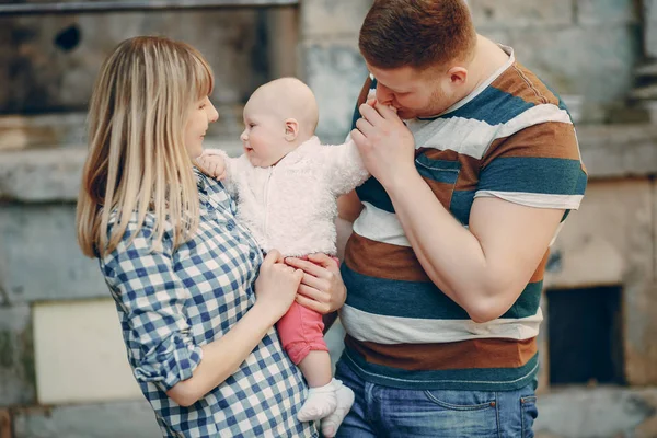 Aile bir yürüyüş