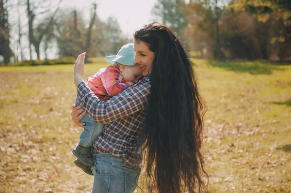 Mãe e filha — Fotografia de Stock