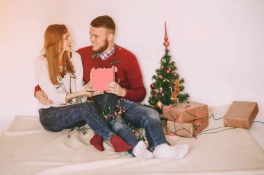 sevgi dolu çift Noel ağacı süsleme