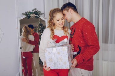 seven çift Noel ağacı süsleme