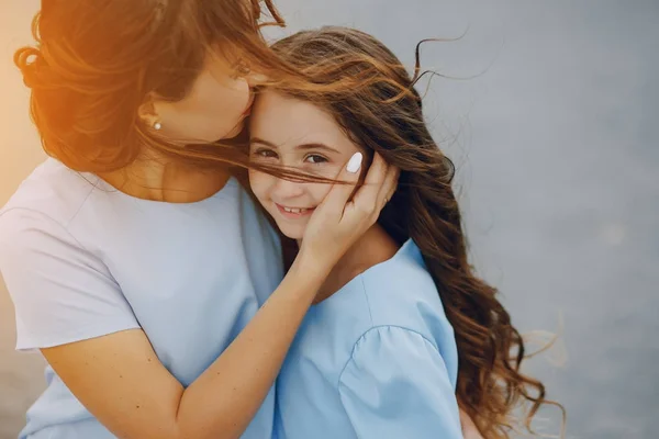 Mother with daughter — Stock Photo, Image