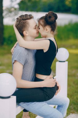 Birbirine aşık çift