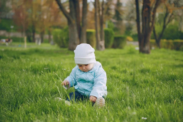 Menina bonita — Fotografia de Stock