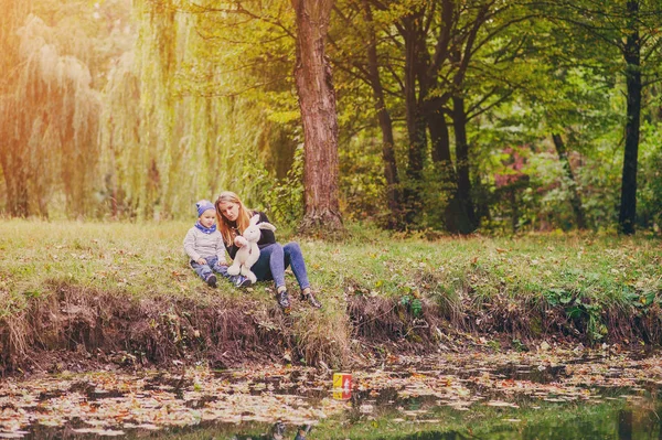 Moeder en zoon — Stockfoto