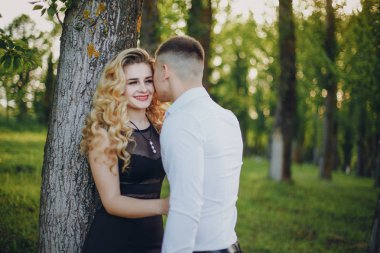 Birbirine aşık çift