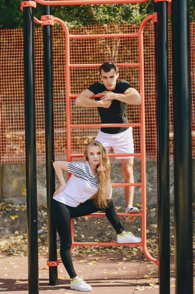 Sportif etkinlikler birlikte yaptığı Çift