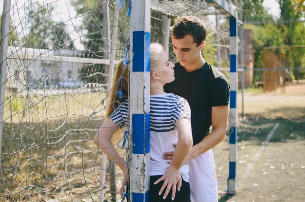 Casal fazendo atividades esportivas juntos — Fotografia de Stock