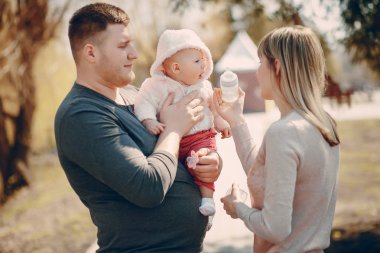 Aile bir yürüyüş