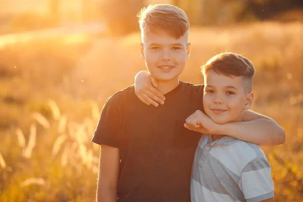 Två härliga bror — Stockfoto