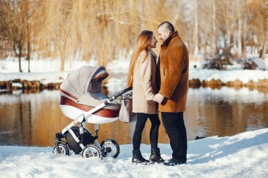 aile içinde bir kış parkı