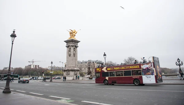 París Francia Enero 2016 Los Turistas Hacen Turismo Big Bus — Foto de Stock