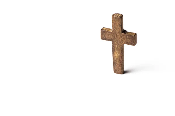 Cruz cristã isolada sobre fundo branco com espaço para escrever — Fotografia de Stock
