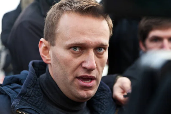 Alexey Navalny. Rusya 'da gösteri. Rus Marşı, 4 Kasım 2011 'de Moskova' nın Lublino ilçesinde ulusal birlik gününde, Moskova, Rusya