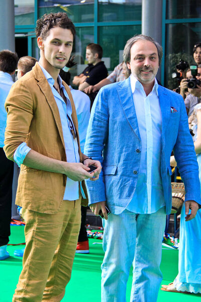 Савин Сергей и Борис Краснов. Церемония награждения MUZ TV AVARDS. Ежегодная национальная телевизионная премия в области популярной музыки на Олимпийском стадионе. Москва, 3 июня 2011 г., Россия
.