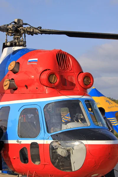 Helicóptero Exposição Equipamentos Aviação Armas Exército Russo Salão Internacional Espaço — Fotografia de Stock