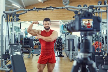 Sporcu atlet blogger video kamera yok
