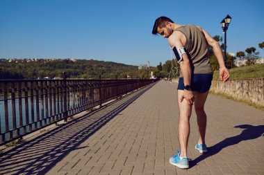 Germe, yaralanma, çürük bir kaçak bir Runner