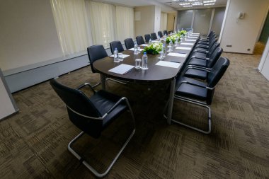 Ofis Merkezi toplantı salonu                          