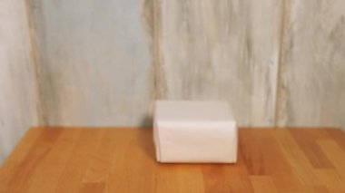 Temassız ödeme görünümü işlemini kapatın. Satıcı ödeme terminal koymak