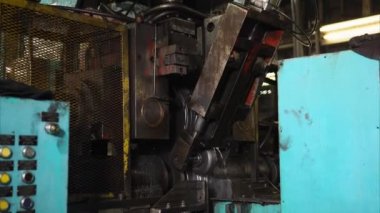 Ayrıntı içinde şekillendirme için özel makine sabit.