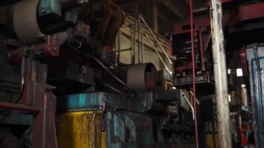 Ayrıntılar kaynak için özel makine ile giderilen.