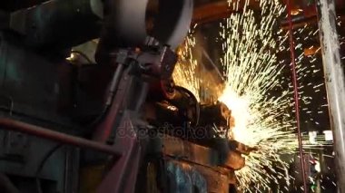 Makine aletleri dikişleri tekerlekli araçlar için kaynak.