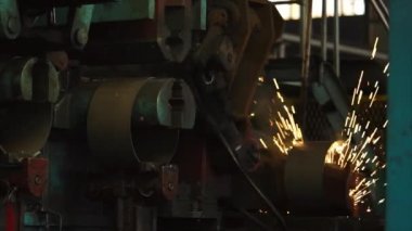 Ayrıntılar kaynak için özel makine ile giderilen.