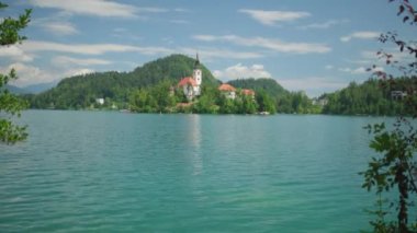 Slovenya 'da ünlü doğa simgesi Bled Gölü' ne yolculuk