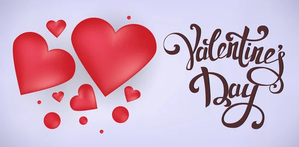 Feliz día de San Valentín tarjeta de felicitación. Corazones rojos con efecto 3D sobre fondo púrpura claro suave con letras vintage dibujadas a mano. Ilustración vectorial . — Archivo Imágenes Vectoriales