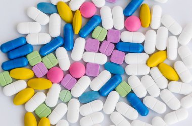 renkli hapları tıp /antibiotics