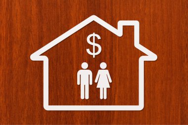 Kağıt ev ile adam, kadın ve dolar işareti içinde