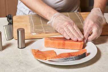 Balık yapma Şef. Somon biber biftek