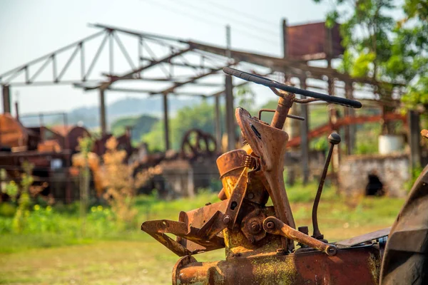 Destilaria abandonada stell vintage — Fotografia de Stock