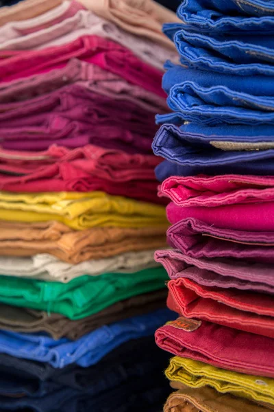 Джинсы подробно текстурные волокна моды — стоковое фото