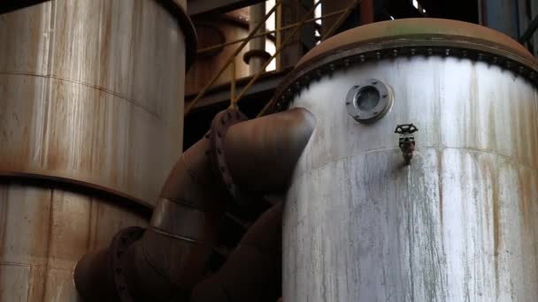 Travaux Distillerie Canne Sucre — Video