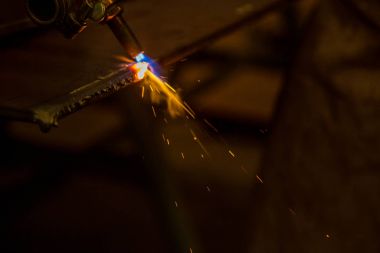 kıvılcım Sanayi üretim adam