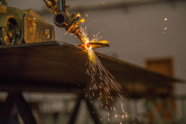 kıvılcım Sanayi üretim adam